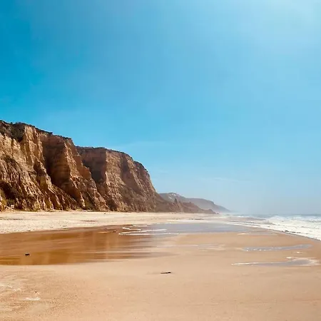 Casa Da Brisa Do Mar Holiday home Pataias